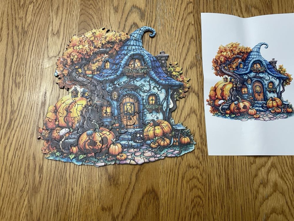 Wooden Pumpkin House - Wooden Puzzle puzzle collectible - Main Image 4
