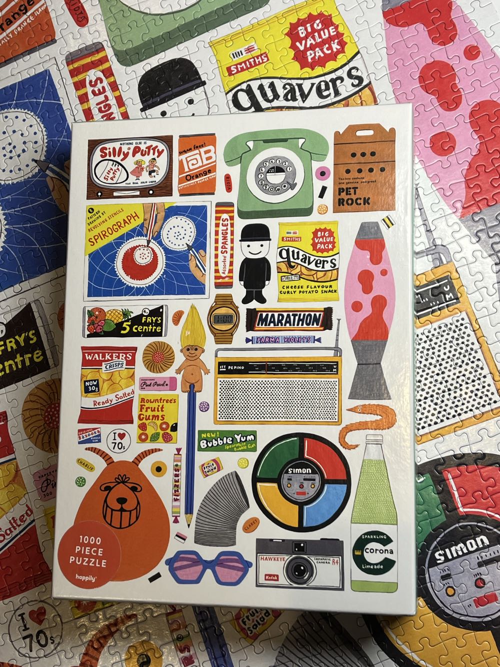 In The 70’s - Happily puzzle collectible [Barcode 604565870322] - Main Image 2