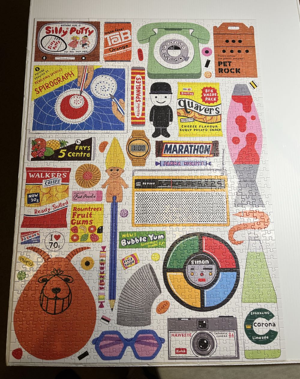 In The 70’s - Happily puzzle collectible [Barcode 604565870322] - Main Image 3