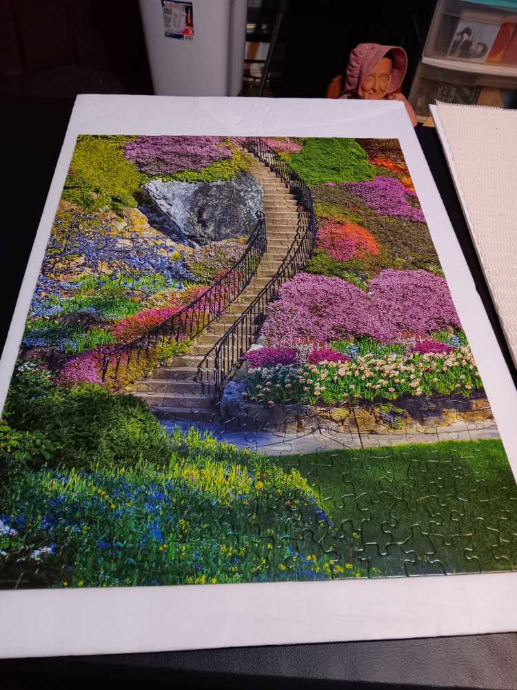 Garden Stairway - Springbok puzzle collectible [Barcode 091683500499] - Main Image 2