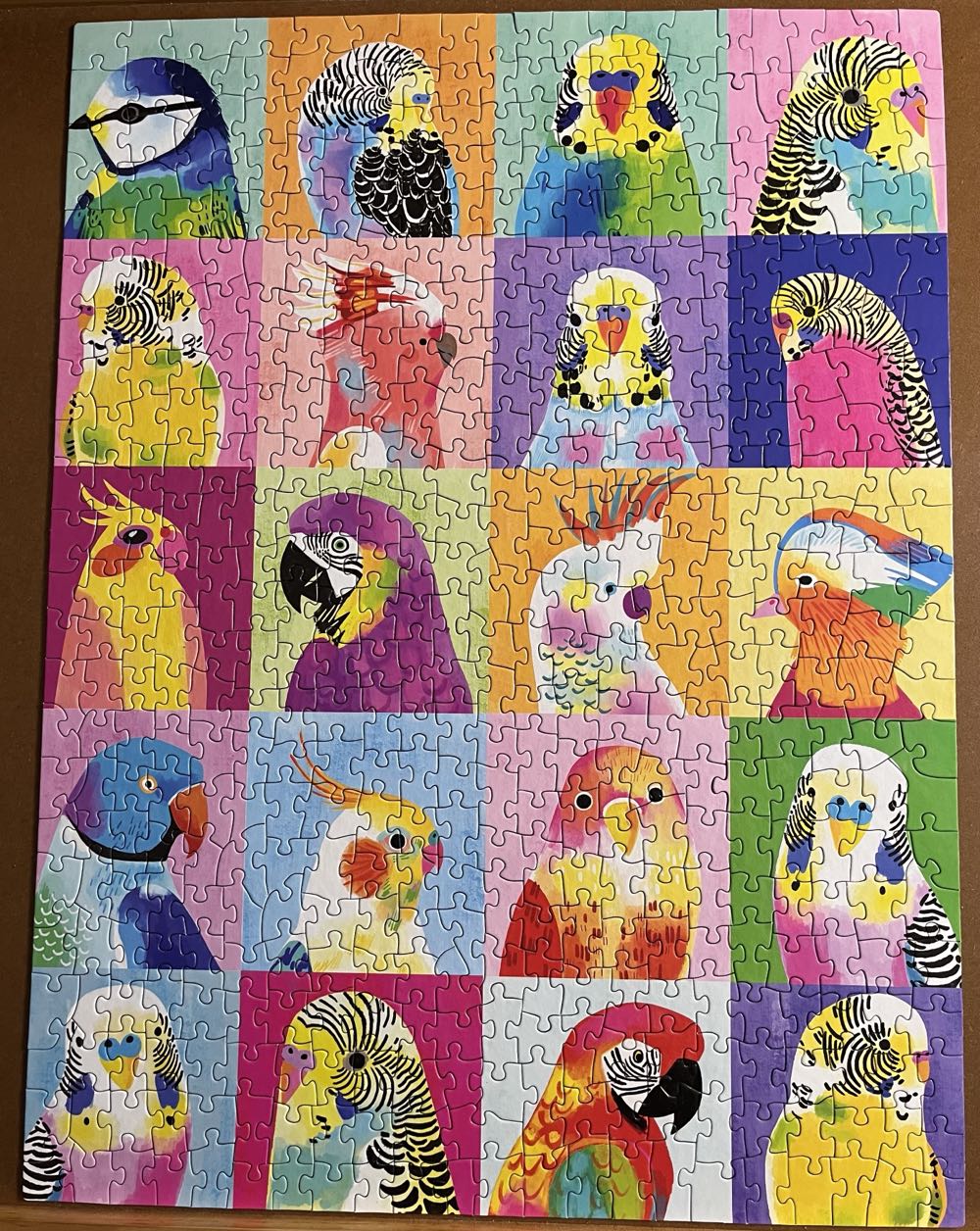 Tropical Birds - White Mountain puzzle collectible [Barcode 724819268306] - Main Image 2