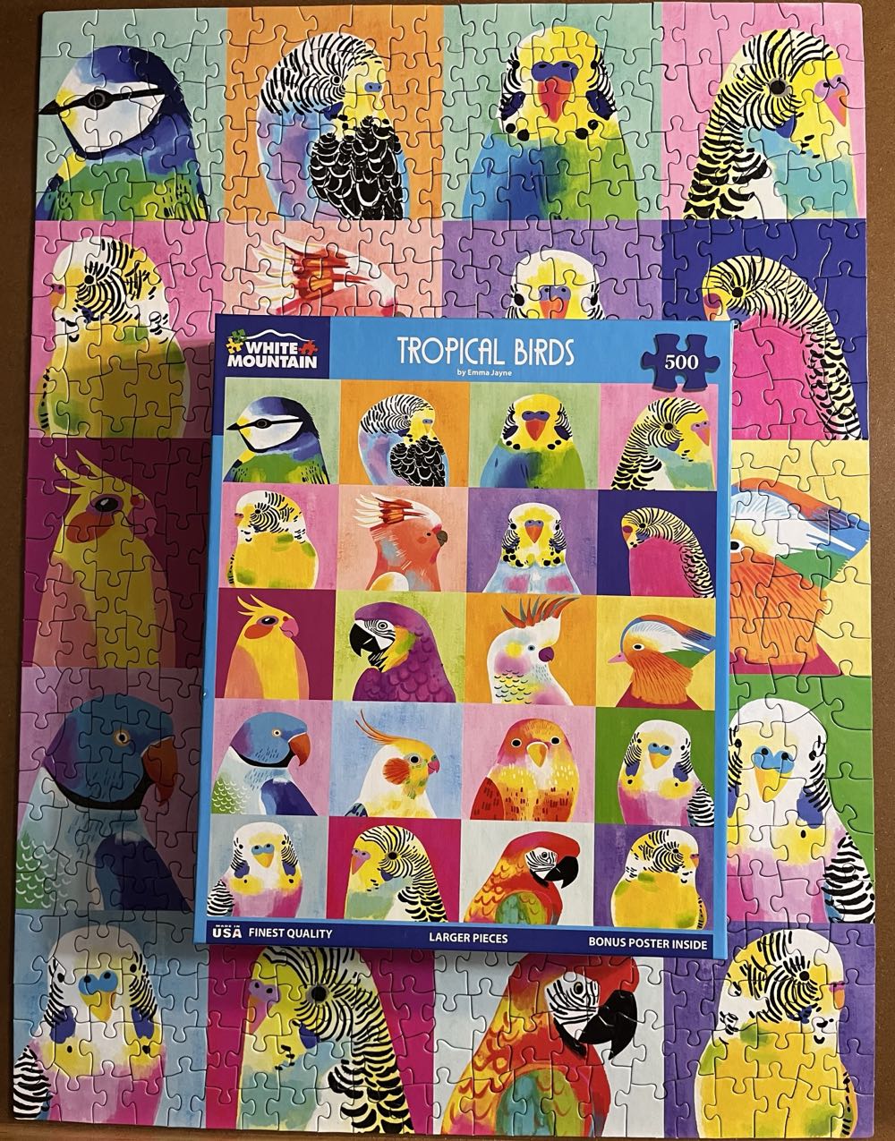 Tropical Birds - White Mountain puzzle collectible [Barcode 724819268306] - Main Image 3