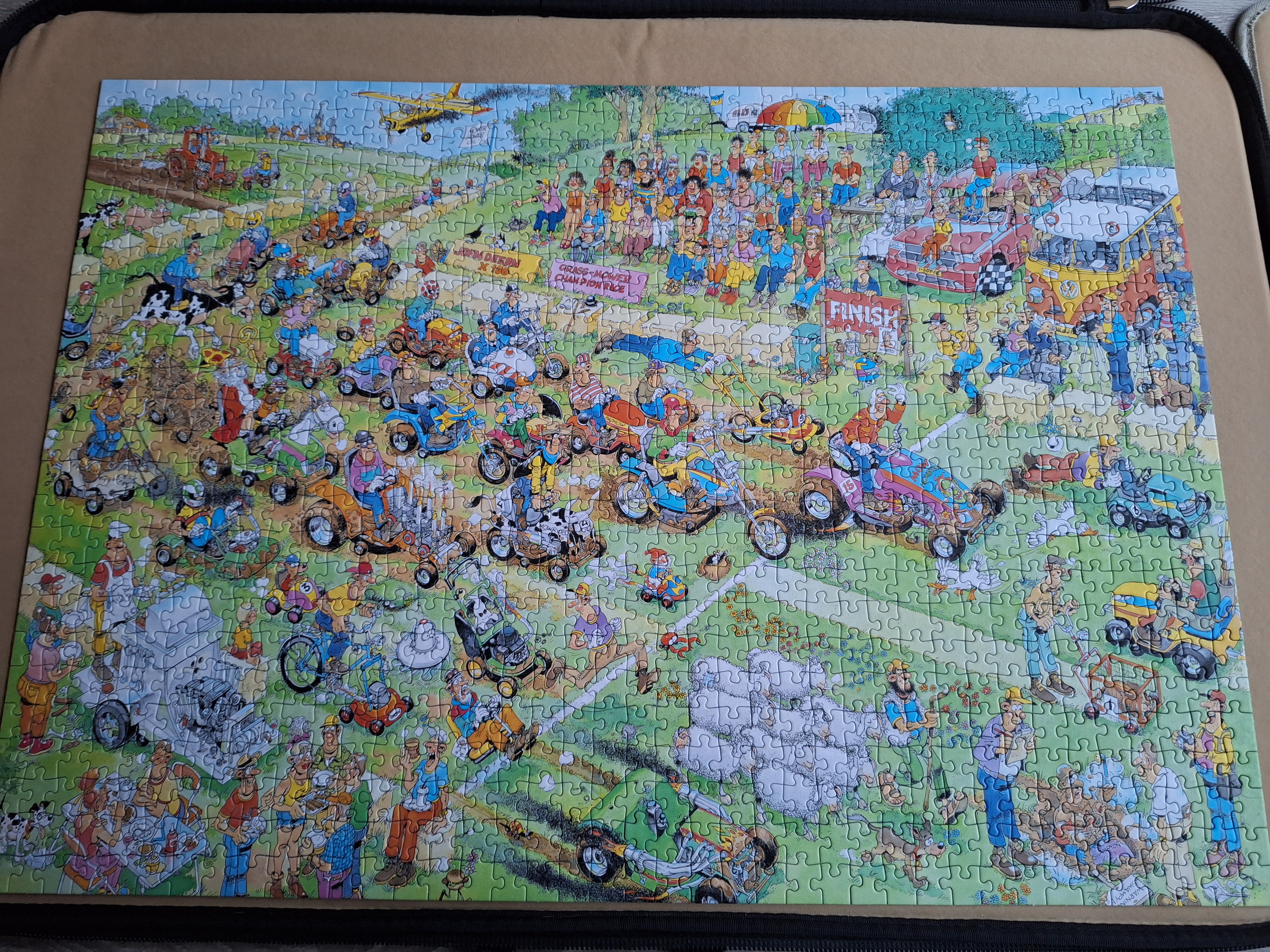 Grasmaaierrace  puzzle collectible - Main Image 2