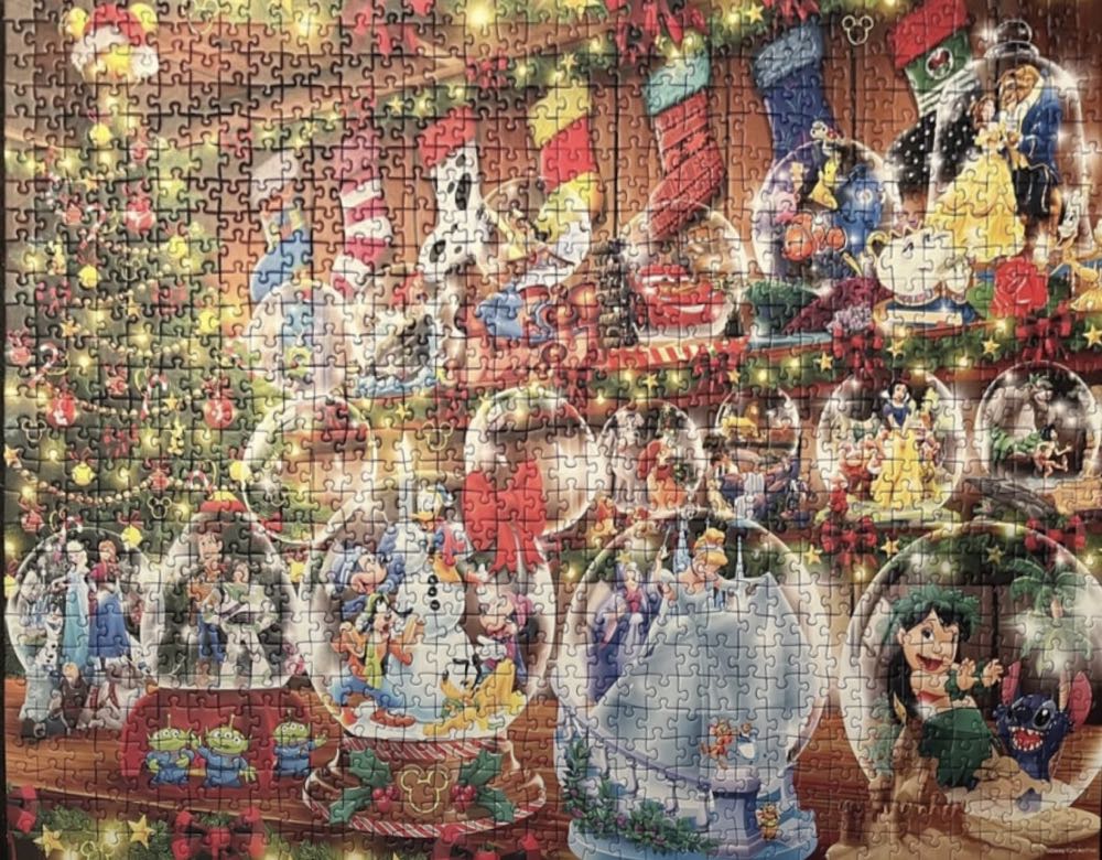 Disney Snow Globes  - Ravensburger puzzle collectible [Barcode 4005555005377] - Main Image 3