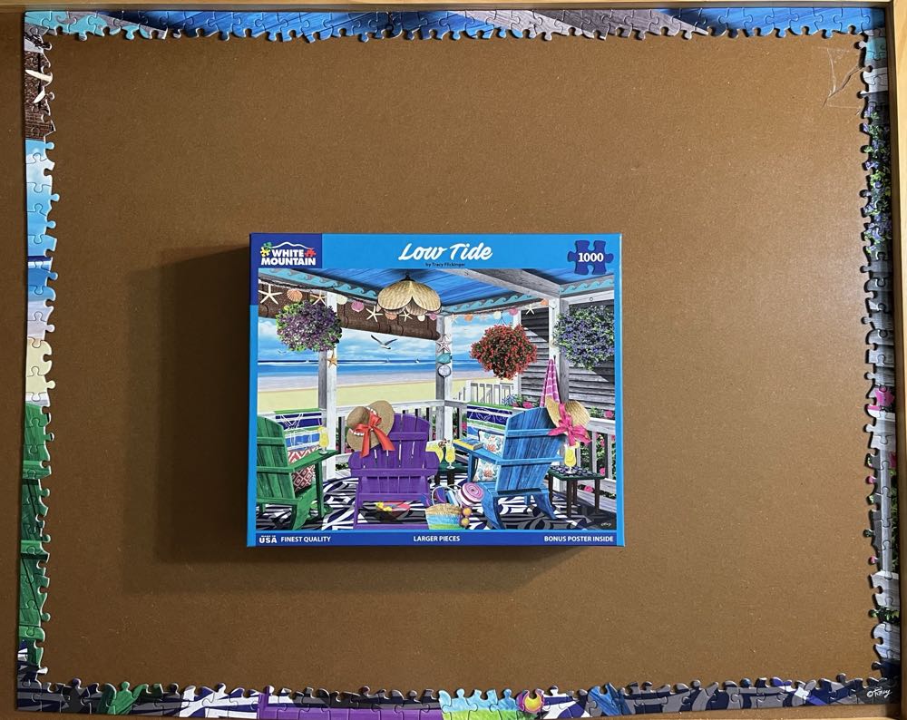Low Tide - White Mountain puzzle collectible [Barcode 724819268382] - Main Image 4