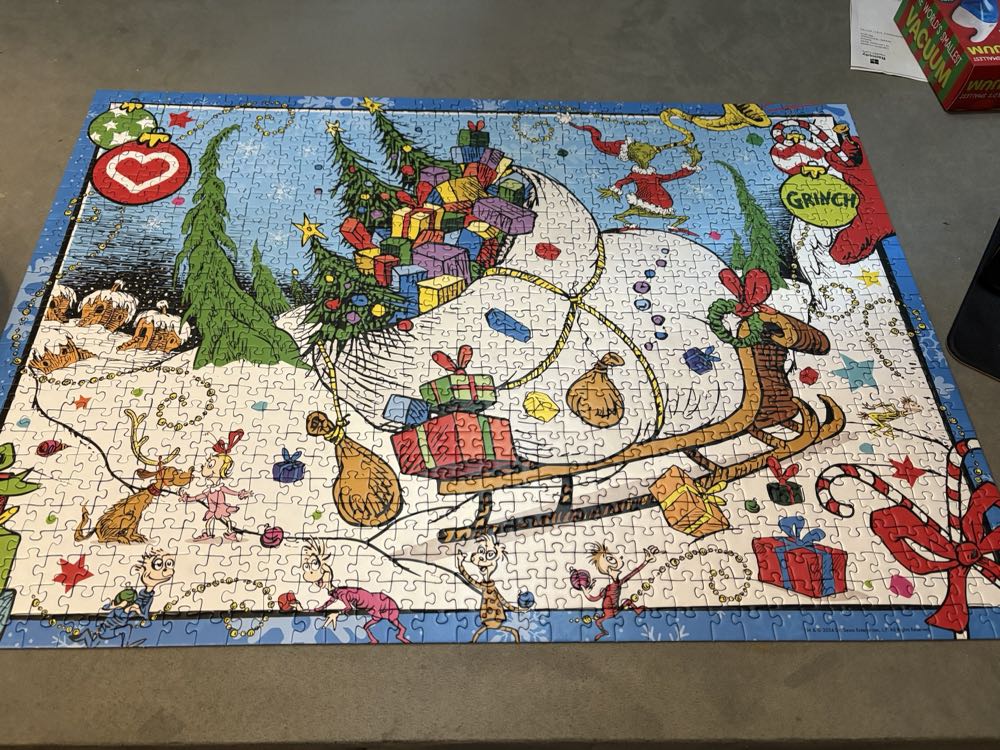 Merry Grinchmas! - Ravensburger puzzle collectible [Barcode 4005555013518] - Main Image 2