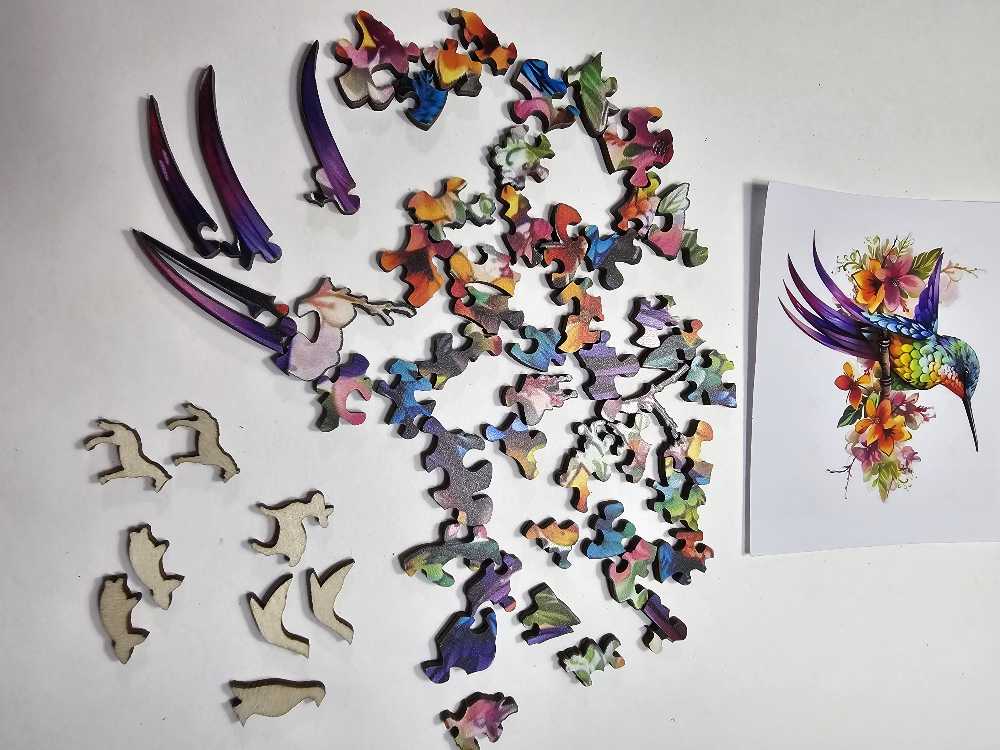 Humming Bird - Wooden Puzzle puzzle collectible - Main Image 3