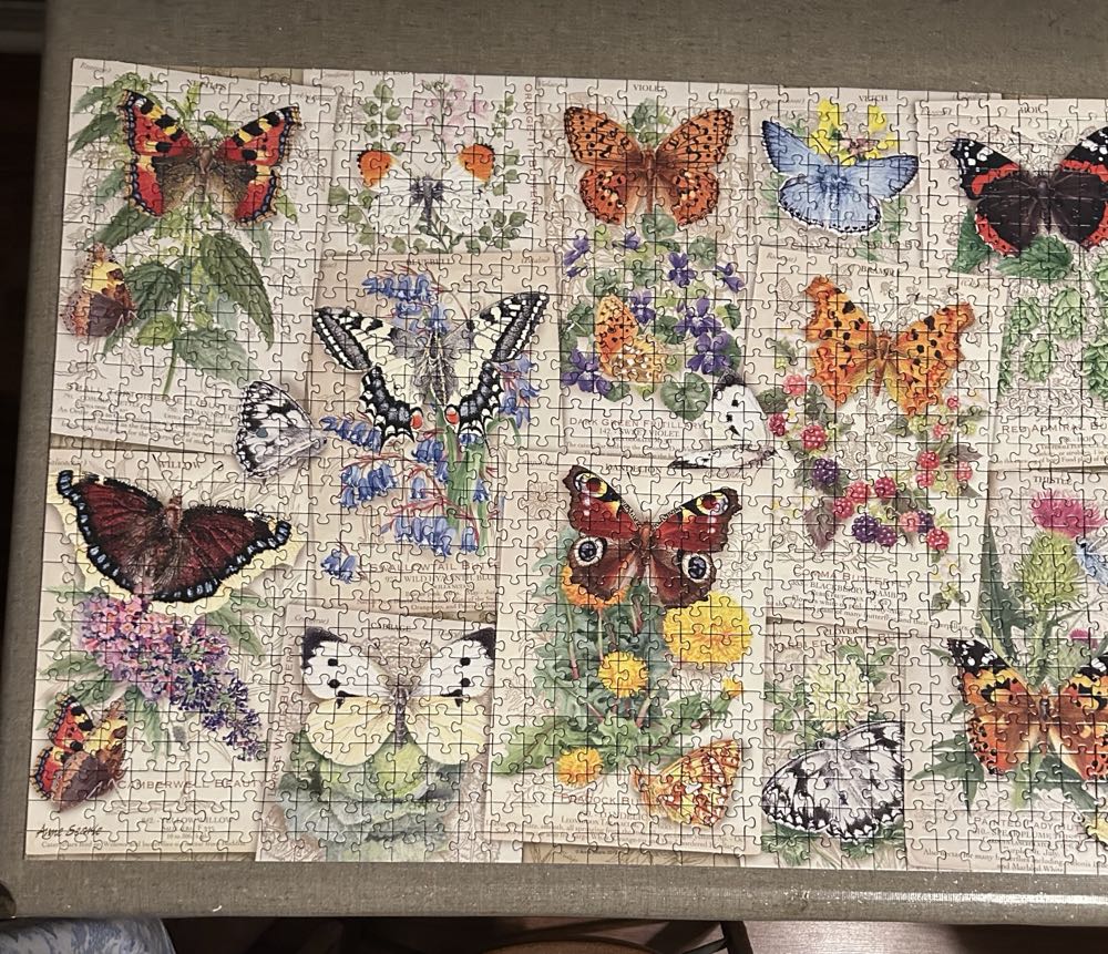 Butterfly Splendor - Wonder Forge puzzle collectible [Barcode 4050368100504] - Main Image 2