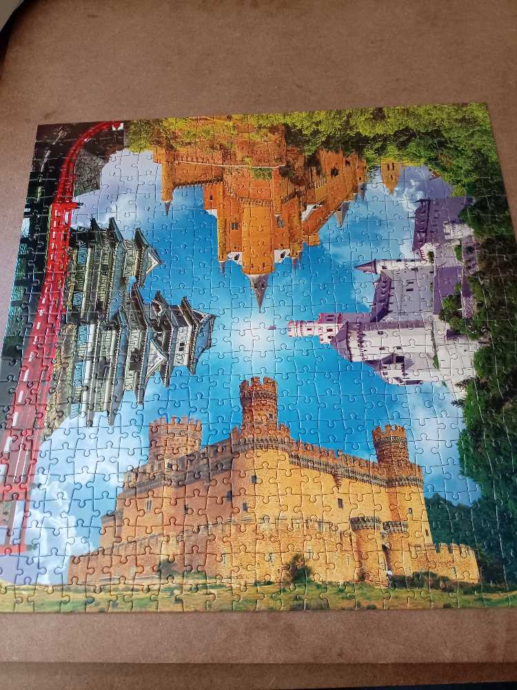 4 Fronts Puzzle Castle Quartet - A Broader View puzzle collectible [Barcode 851941004424] - Main Image 2