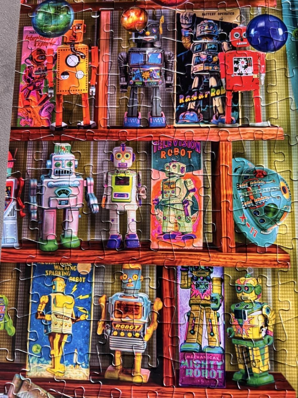 Aimee Stewart To the Moon - Buffalo puzzle collectible [Barcode 079346127016] - Main Image 3