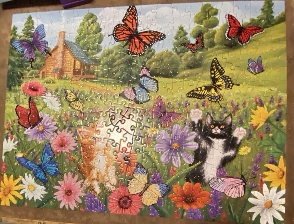 Butterfly Meadow - Bits & Pieces puzzle collectible [Barcode 192949078278] - Main Image 3