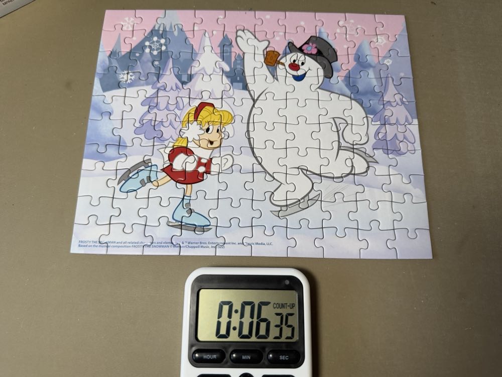 Frosty The Snowman 4 Pack - Master Pieces 🇺🇸 puzzle collectible [Barcode 705988123252] - Main Image 2