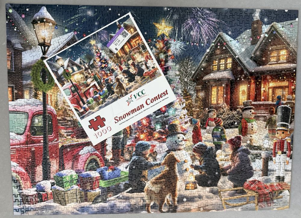 Snowman Contest 💎 - Vermont Christmas Company puzzle collectible [Barcode 819273027160] - Main Image 3