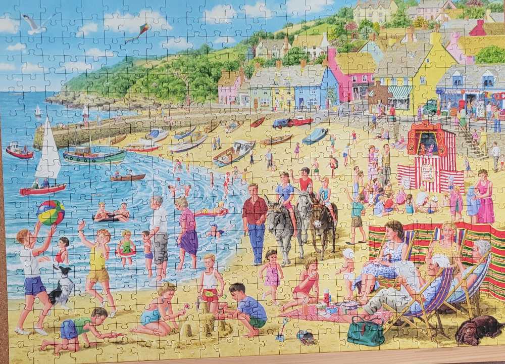 Nostalgic Beach Scene - Corner Piece puzzle collectible - Main Image 2