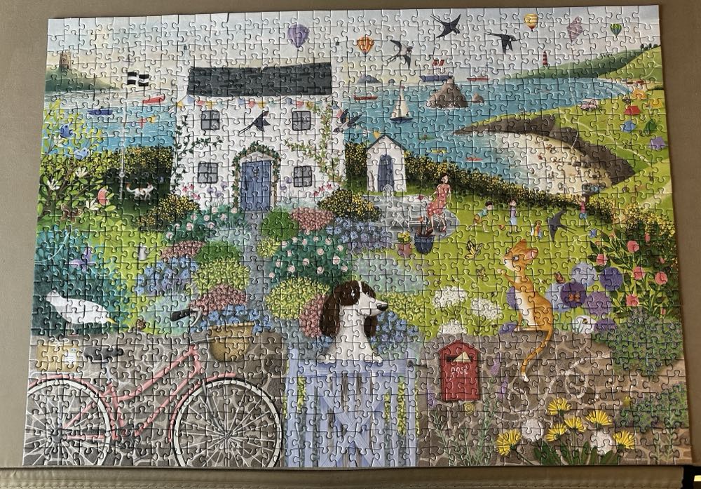 Coastal Cottage - Ravensburger puzzle collectible [Barcode 4005555011040] - Main Image 2