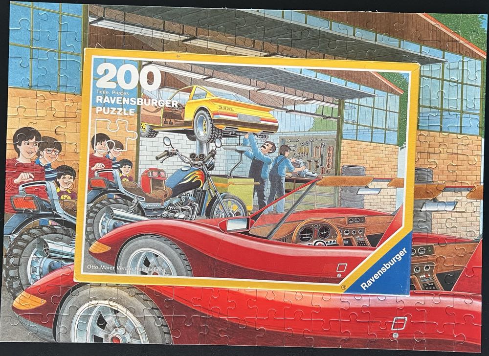 Repair Shop - Ravenburgers puzzle collectible [Barcode 4005556121427] - Main Image 4