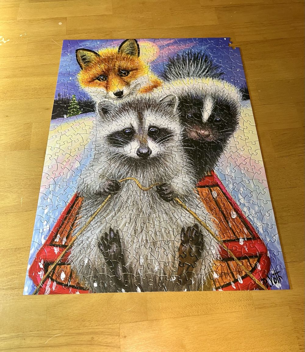 Hang On - Bits & Pieces puzzle collectible [Barcode 192949066831] - Main Image 2