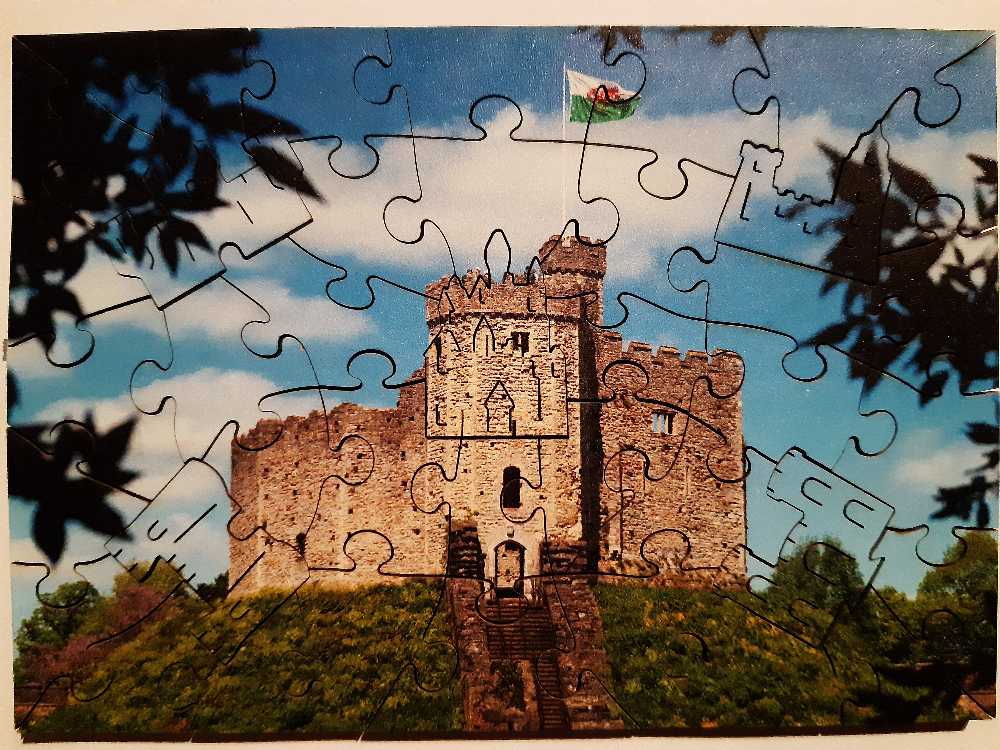 The Norman Keep, Cardiff Castle - Wentworth puzzle collectible [Barcode 6050265328139] - Main Image 2