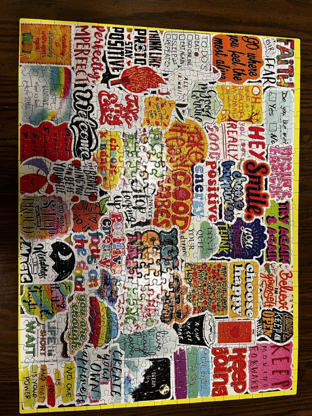 Good Vibes (SOLD) - White Mountain puzzle collectible [Barcode 724819268481] - Main Image 4