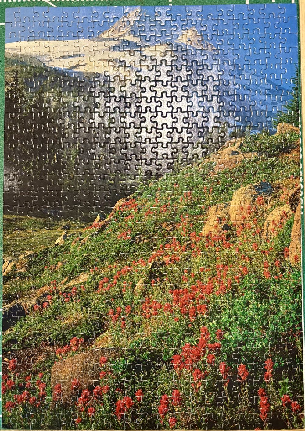 Mt. Jefferson - Milton Bradley puzzle collectible [Barcode 032244046117] - Main Image 2