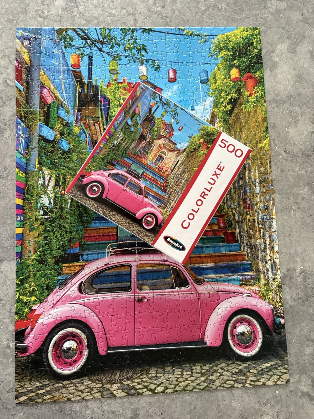 Pink Bug In Istanbul - Rose Art puzzle collectible [Barcode 4895145444835] - Main Image 4