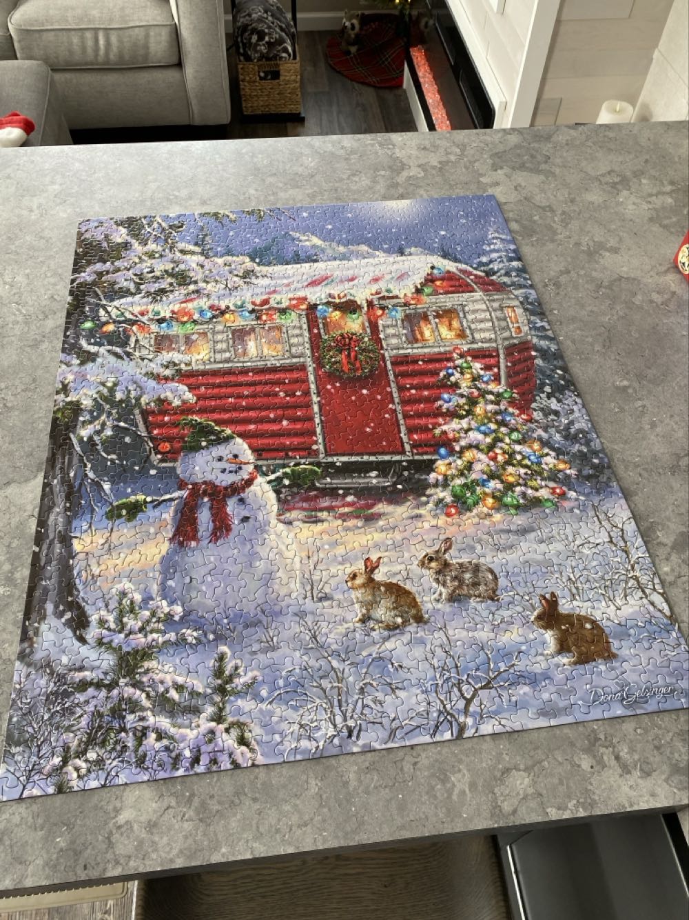 Snowy Retreat - Springbok puzzle collectible [Barcode 091683112111] - Main Image 2