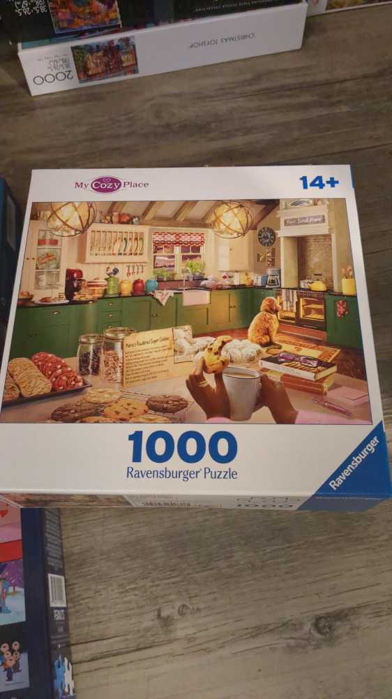Cozy in The kitchen NEW - Ravensburger puzzle collectible [Barcode 4005556808373] - Main Image 3