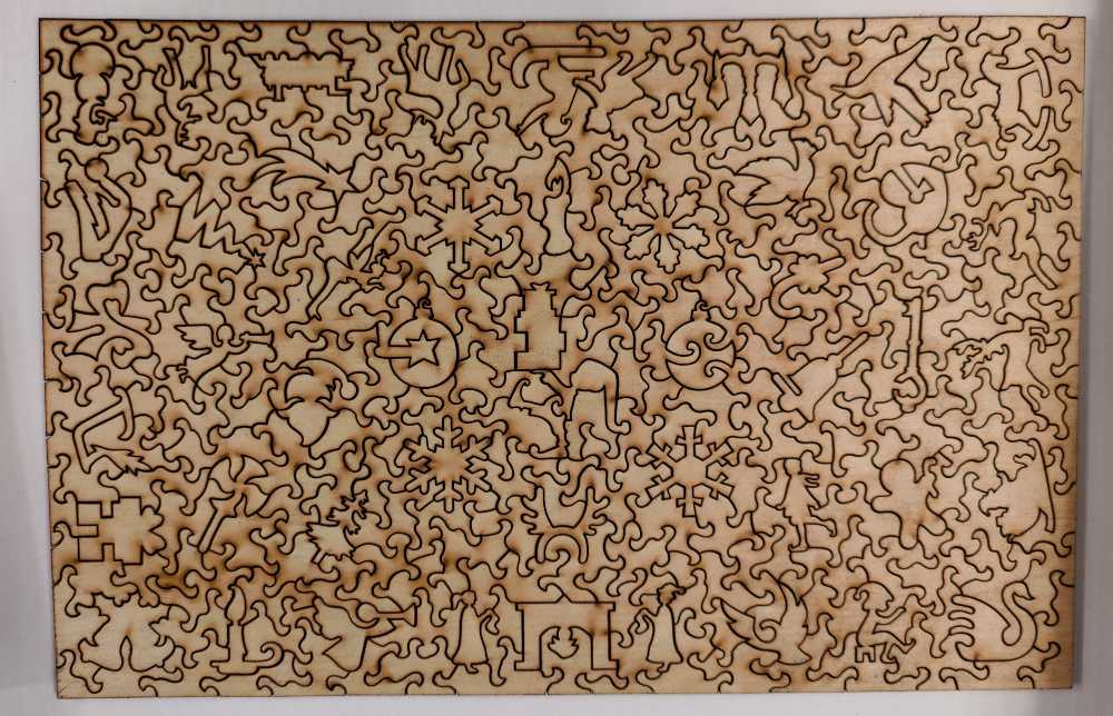 Christmas Elf with Gifts - Mosaic Puzzles 🇺🇸 puzzle collectible - Main Image 3