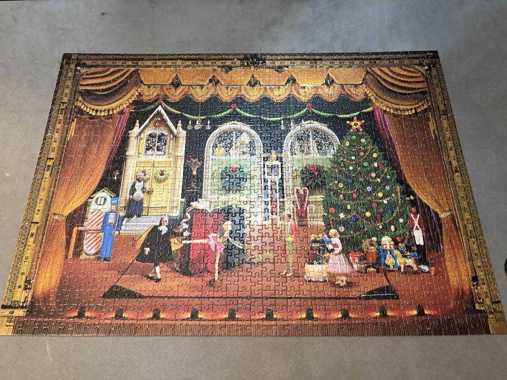 Optical Illusion - The Nutcracker - Joan Steiner - Jumbo puzzle collectible [Barcode 8710126019443] - Main Image 2