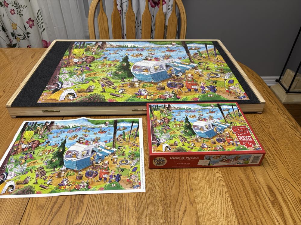 Camping Chaos - MasterPieces puzzle collectible [Barcode 625012445122] - Main Image 2