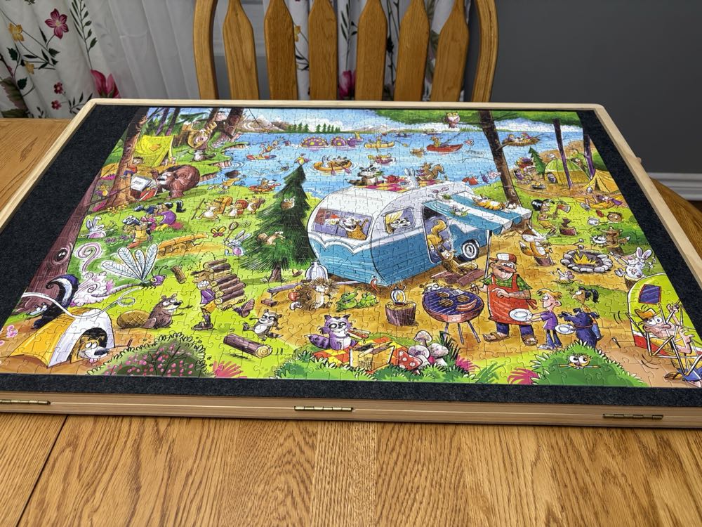 Camping Chaos - MasterPieces puzzle collectible [Barcode 625012445122] - Main Image 4