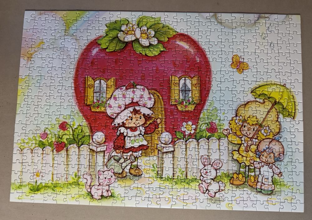Strawberry’s House - Sure  Lox puzzle collectible [Barcode 686141112682] - Main Image 2