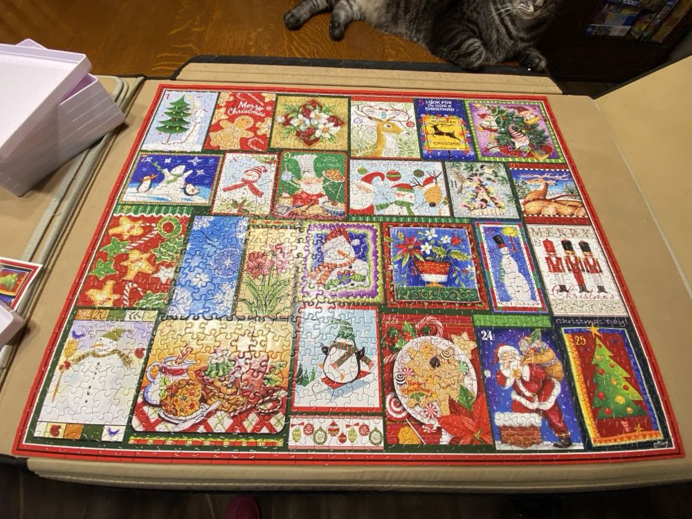 Christmas Countdown - White Mountain Puzzles puzzle collectible [Barcode 724819267460] - Main Image 2