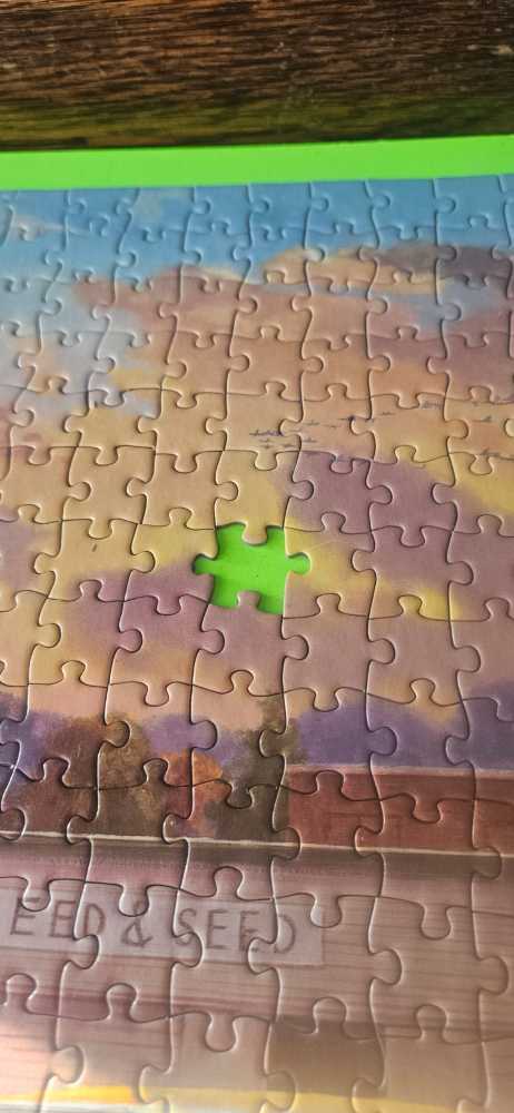 Generations - John Deer Puzzles puzzle collectible - Main Image 2