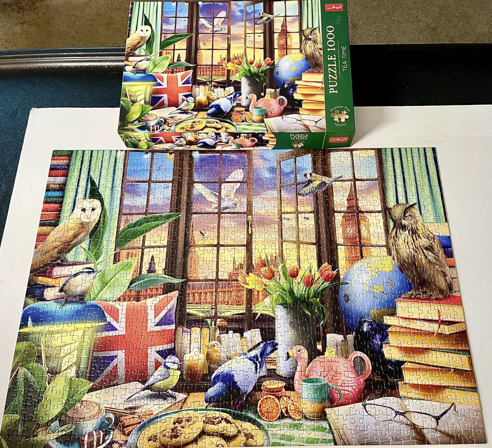 All Things British - Trefl 🇵🇱 puzzle collectible [Barcode 5900511108477] - Main Image 2