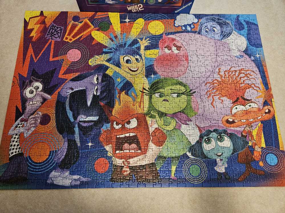 Disney Pixar: Inside Out 2: New Emotions At Headquarters. Cheryl - Ravensburger puzzle collectible [Barcode 4005555015376] - Main Image 3