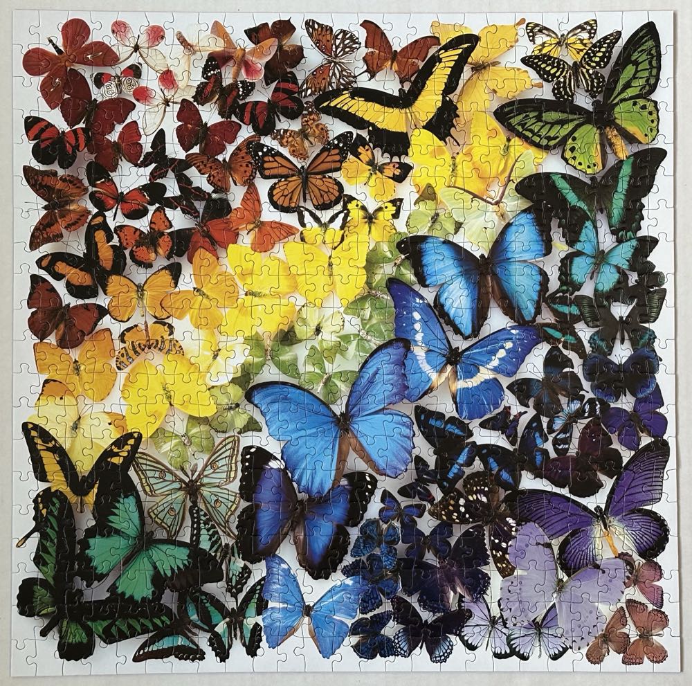 Butterflies - Galison puzzle collectible [Barcode 9780735362567] - Main Image 2