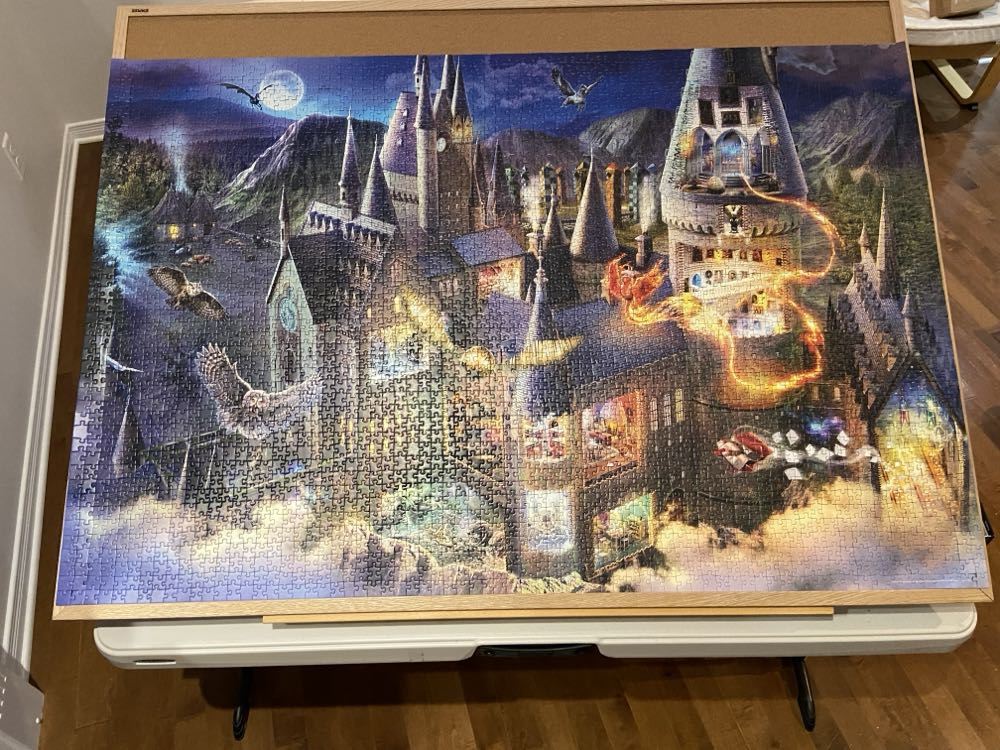 Harry Potter: Hogwarts Castle - Ravensburger puzzle collectible [Barcode 4005556175611] - Main Image 3