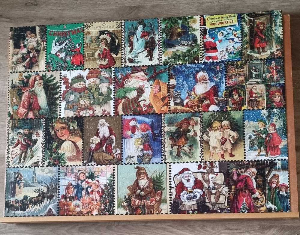 Carnival Christmas  puzzle collectible - Main Image 2