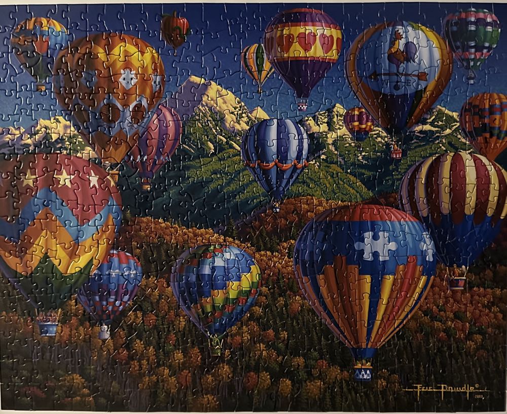 Up, Up and Away - Dowdle puzzle collectible [Barcode 671095005098] - Main Image 2