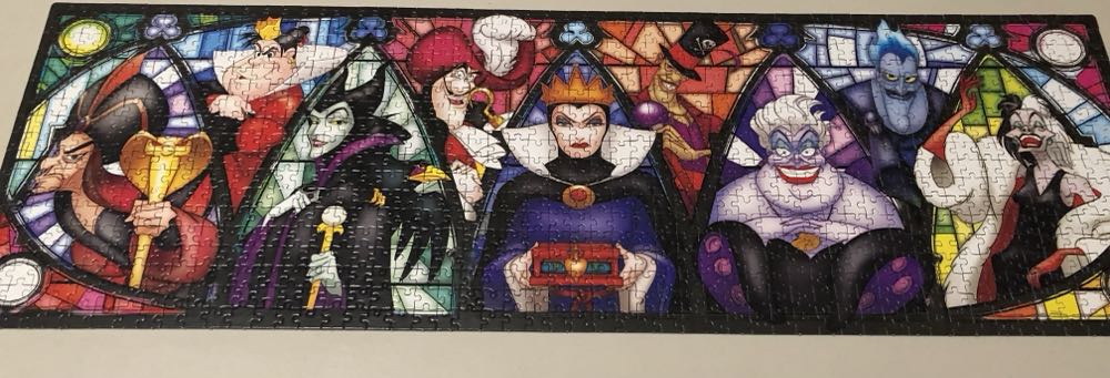 Disney Villain Panorama - Clementoni puzzle collectible - Main Image 2