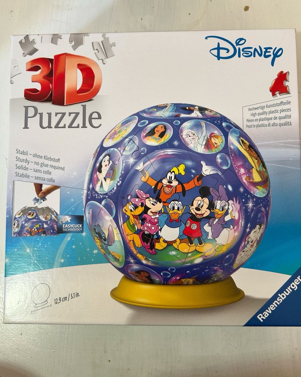 Citron Presse Dans Les Montagnes (In The Mountains)