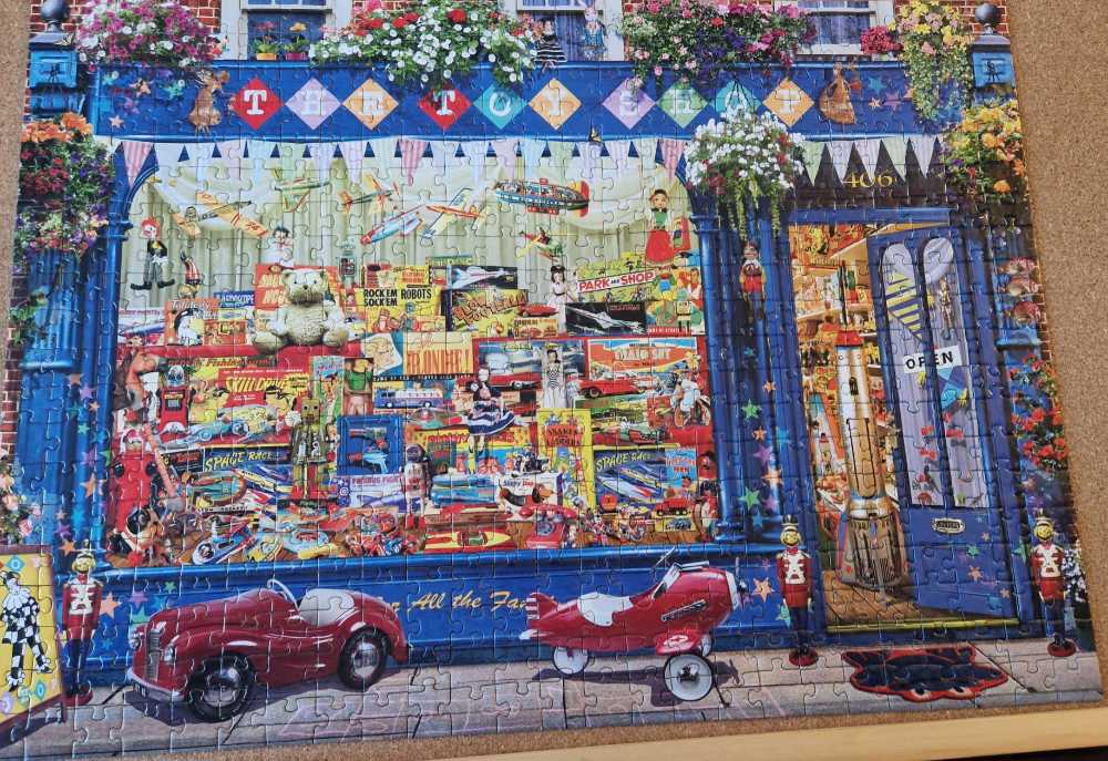 The Toy Shop Window - Corner Piece puzzle collectible [Barcode 5052089369559] - Main Image 2