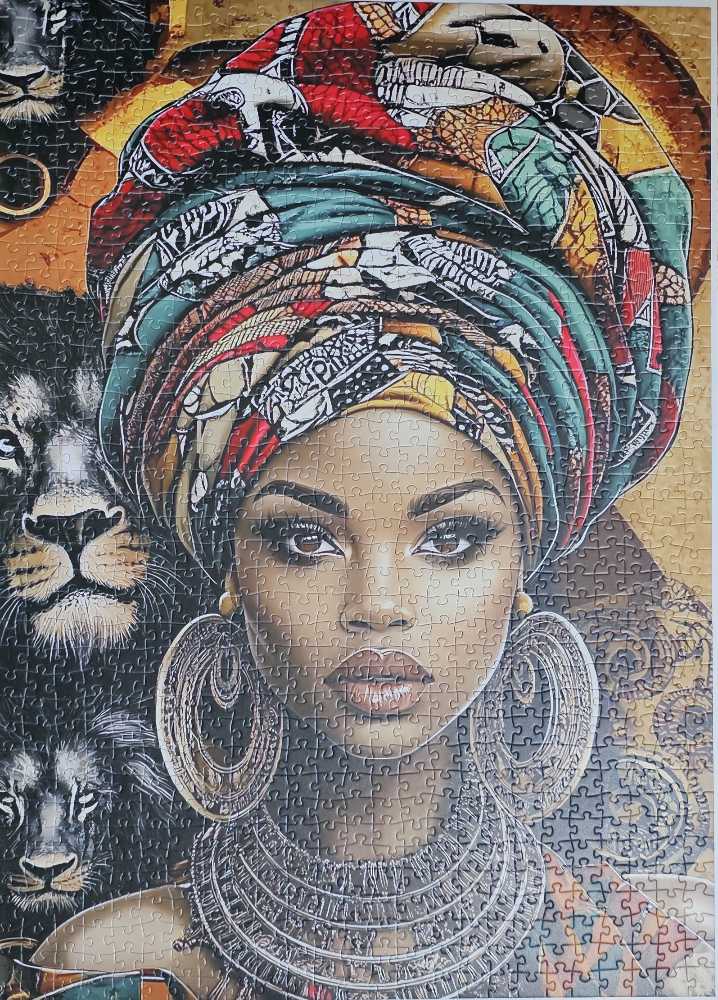 Majestic African Beauty - Tucocoo puzzle collectible - Main Image 2