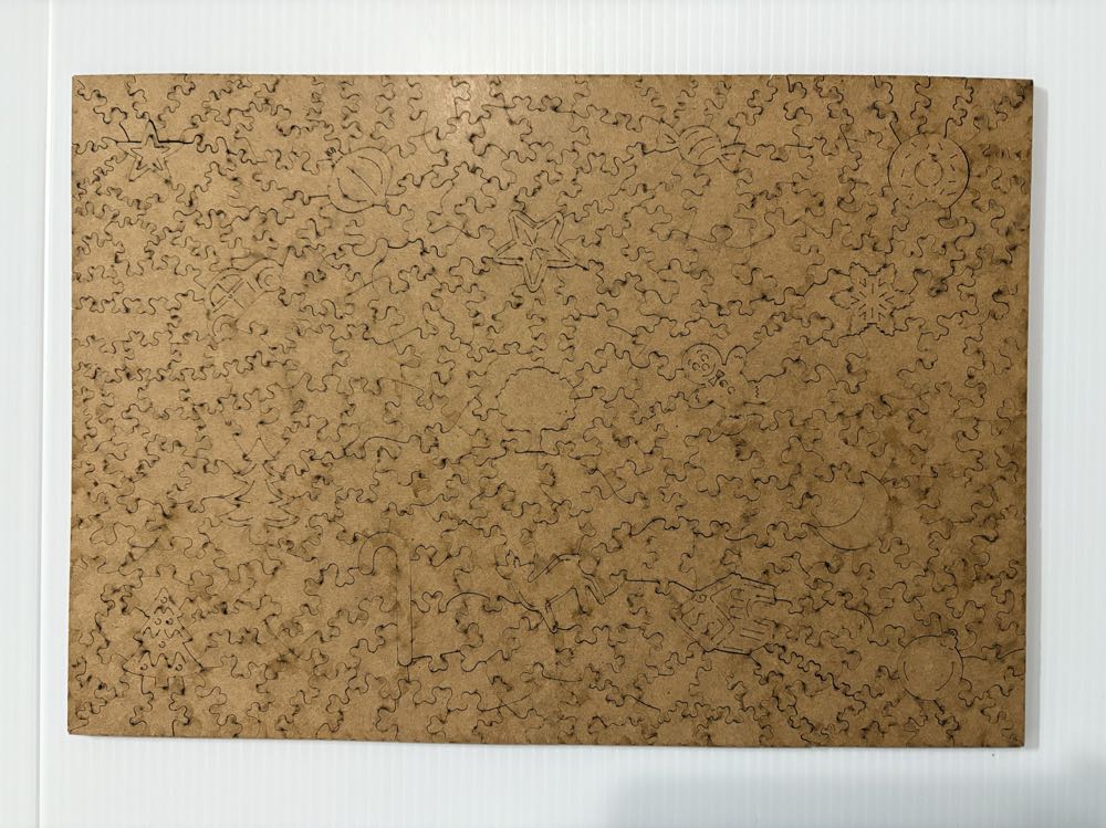 Colourful Cookietown - Wentworth Wooden Puzzles puzzle collectible [Barcode 6050265407636] - Main Image 3