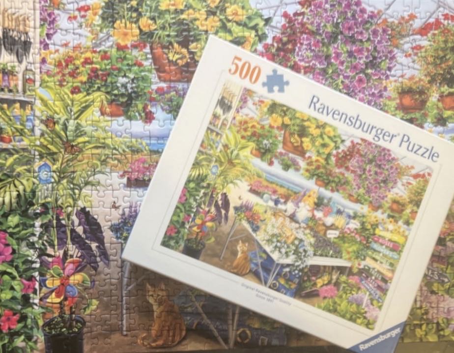 Glorious Garden Center - Ravensburger puzzle collectible [Barcode 4005555014478] - Main Image 4
