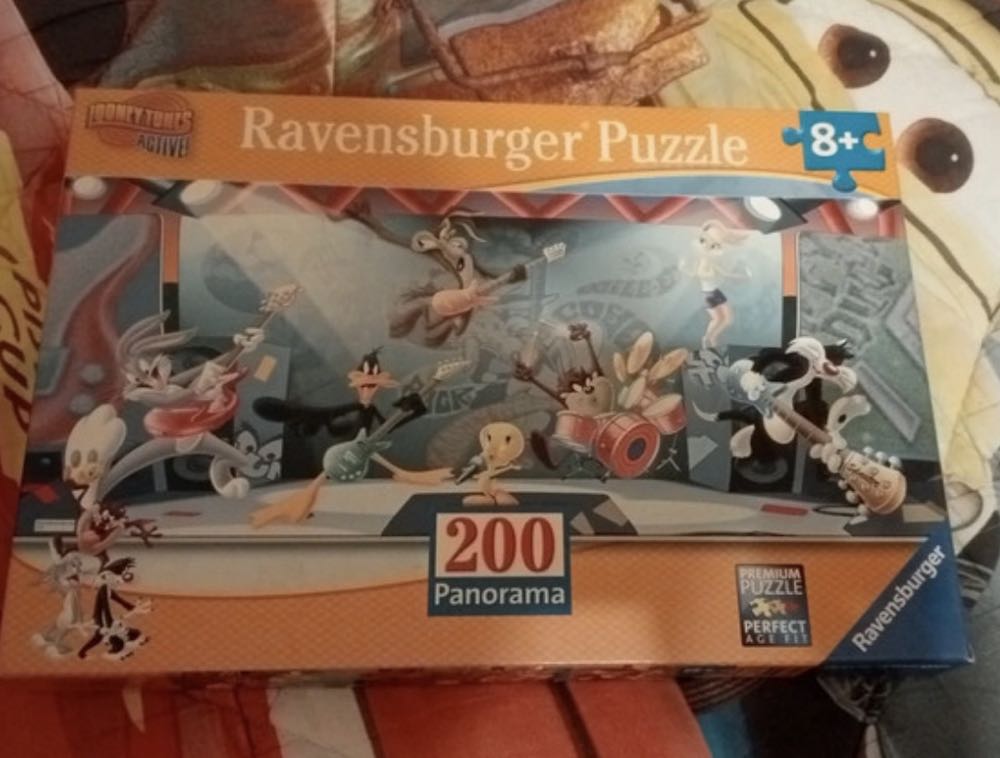 Closed Doors 1000 Piece