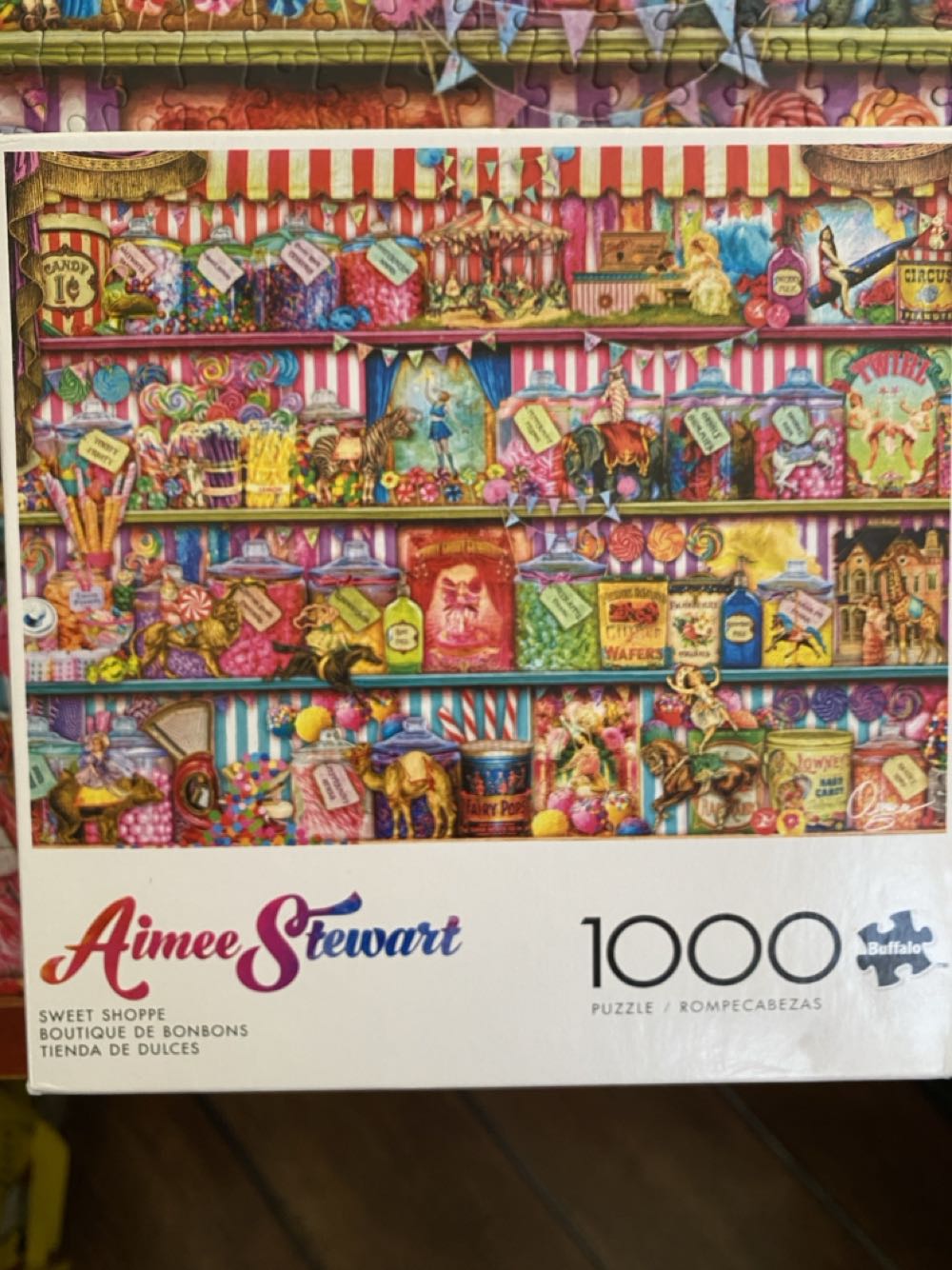 Sweet Shoppe - Buffalo puzzle collectible [Barcode 079346127627] - Main Image 2