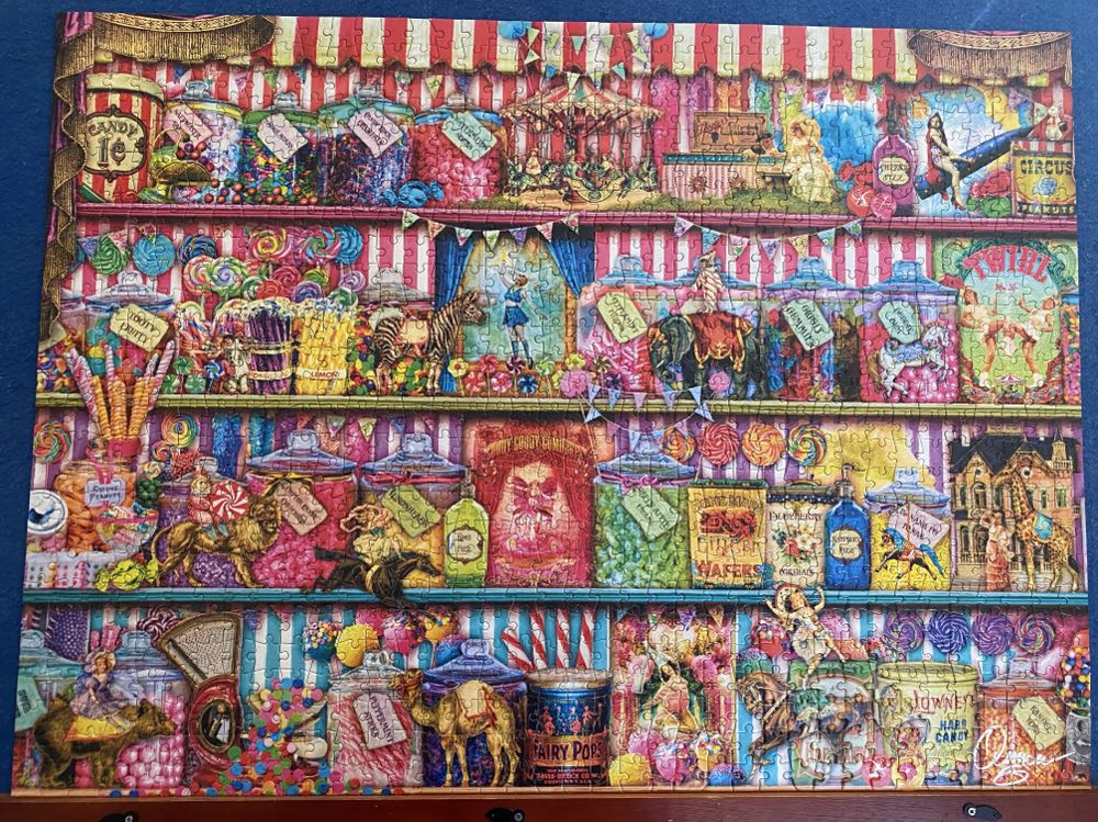 Sweet Shoppe - Buffalo puzzle collectible [Barcode 079346127627] - Main Image 3