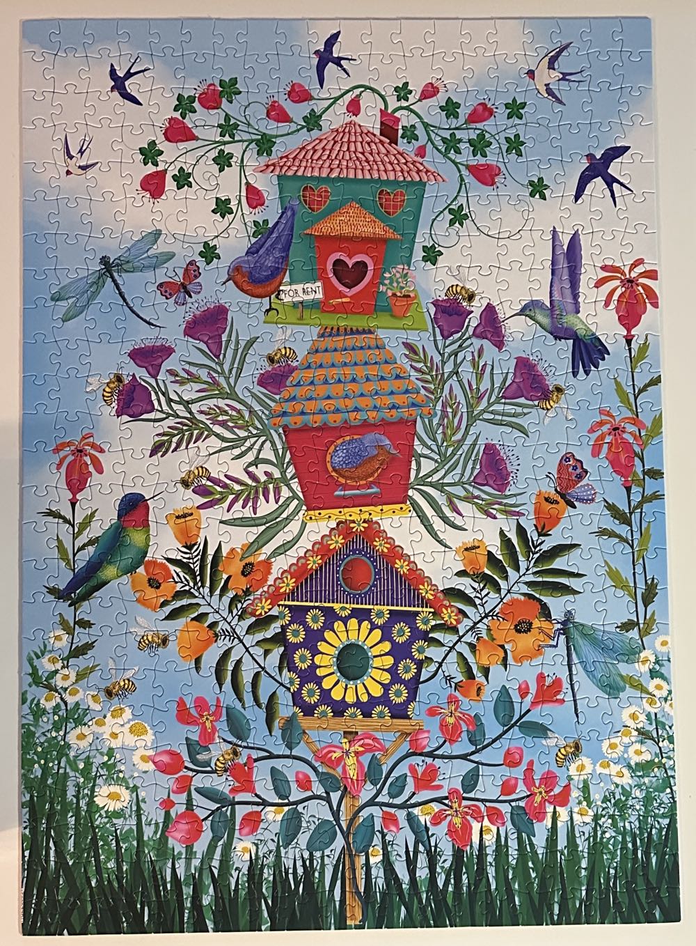 The Neighborhood - Rose Art puzzle collectible [Barcode 4895145439312] - Main Image 3